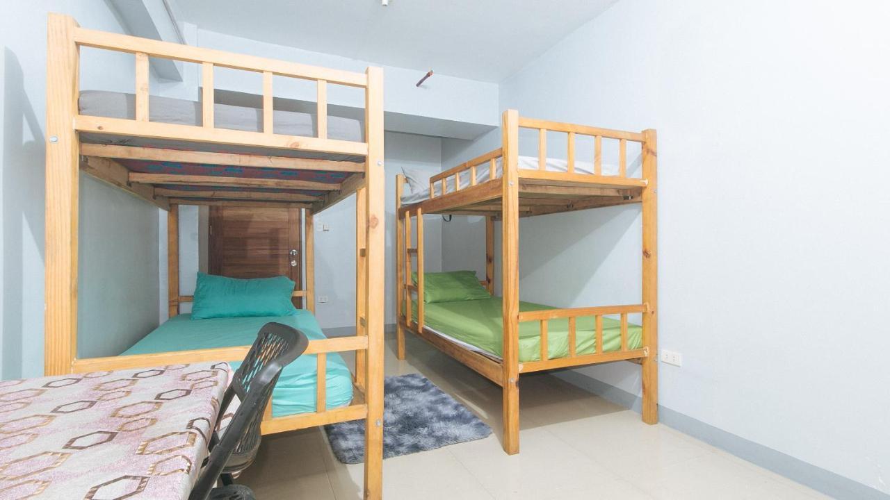 Budget Backpackers Transient House Near Naia By Reddoorz Pasay Extérieur photo