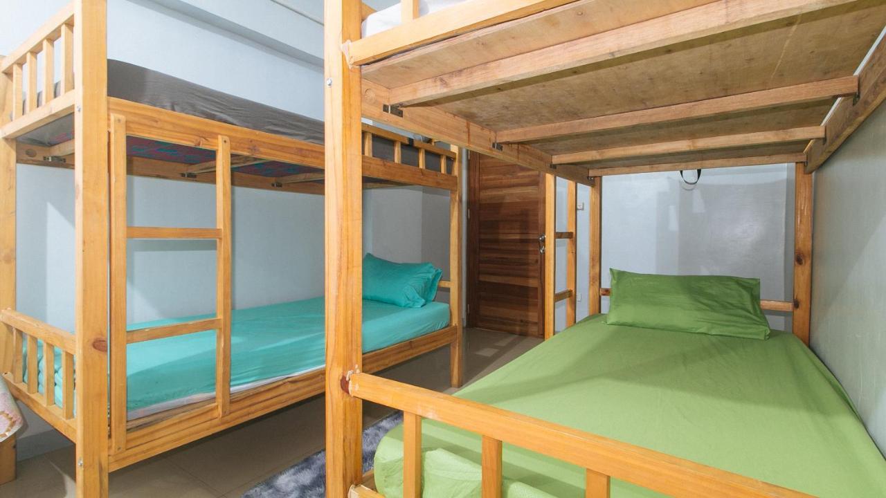 Budget Backpackers Transient House Near Naia By Reddoorz Pasay Extérieur photo